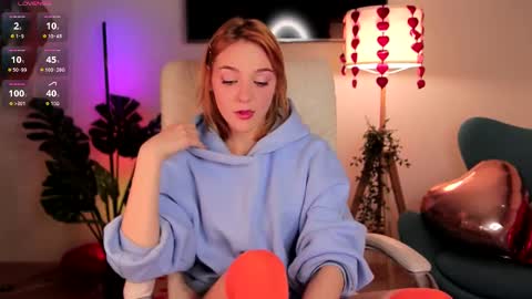 Amanda  fox online show from 15, 2, 2025