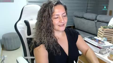  Amanda  online show from 8, 10, 2025