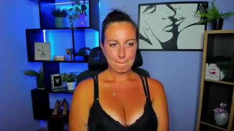 Amanda online show from 30, 7, 2026