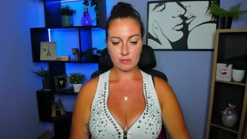 Amanda online show from 4, 8, 2026