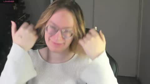 Hi im Amanda online show from 18, 12, 2025