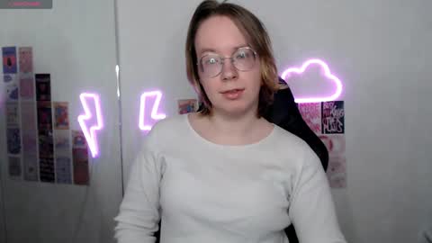 Hi im Amanda online show from 11, 4, 2026