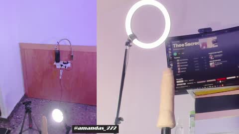 amanda_drawer27 online show from 14, 1, 2025