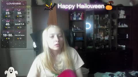Snapshot of amanda_sherr chatting on 30, 10, 2025 Amanda online show from 30, 10, 2025