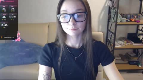 Snapshot of amaneli chatting on 2, 12, 2024 Mila online show from 2, 12, 2024