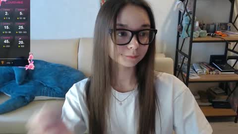 Snapshot of amaneli chatting on 11, 12, 2024 Mila online show from 11, 12, 2024