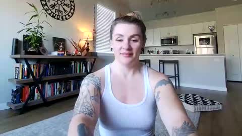 Amara Jezebel online show from 26, 3, 2026