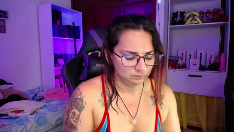 Snapshot of amarantha666 chatting on 14, 12, 2024 Susan online show from 14, 12, 2024