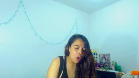 Snapshot of amararoberts08 chatting on 12, 12, 2024 Amara Julia online show from 12, 12, 2024