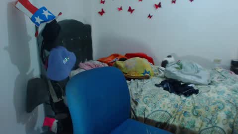 Snapshot of amararoberts08 chatting on 28, 9, 2025 Amara Julia online show from 28, 9, 2025