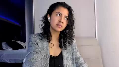 Emily online show from 27, 6, 2026