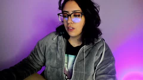 Snapshot of amaryllis_vizcaya chatting on 11, 12, 2024 Katt online show from 11, 12, 2024