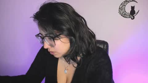 Snapshot of amaryllis_vizcaya chatting on 5, 1, 2025 Katt online show from 5, 1, 2025