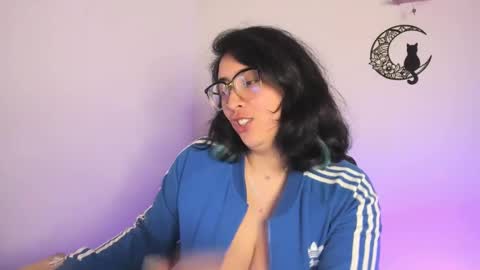 Snapshot of amaryllis_vizcaya chatting on 27, 1, 2025 Katt online show from 27, 1, 2025