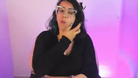 Snapshot of amaryllis_vizcaya chatting on 9, 3, 2025 Katt online show from 9, 3, 2025