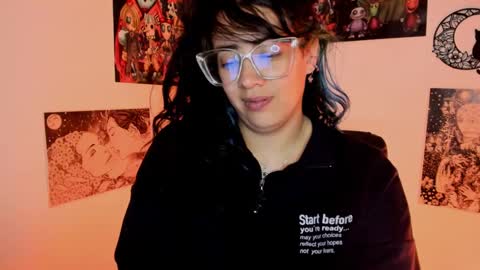 Snapshot of amaryllis_vizcaya chatting on 4, 10, 2025 Katt online show from 4, 10, 2025