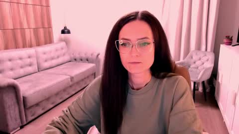 Snapshot of amazingeyes89 chatting on 1, 6, 2026 Izza online show from 1, 6, 2026