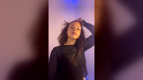 Snapshot of amazoniacaramel chatting on 1, 7, 2026 Sonie online show from 1, 7, 2026
