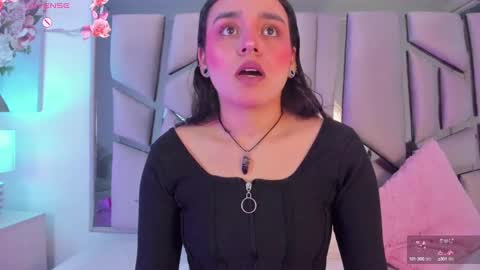   online show from 28, 1, 2025