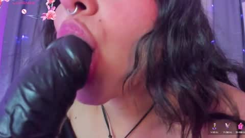   online show from 29, 1, 2025