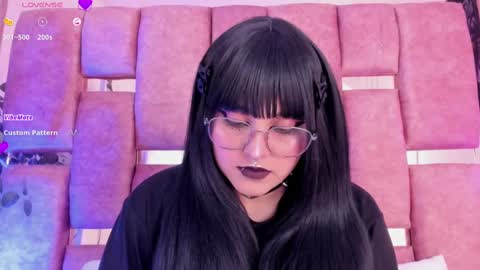   online show from 22, 9, 2025