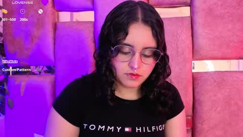   online show from 1, 11, 2025