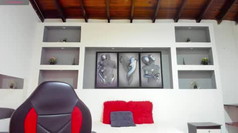 Ambar  online show from 20, 11, 2025