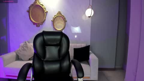 Ambar  online show from 22, 10, 2025