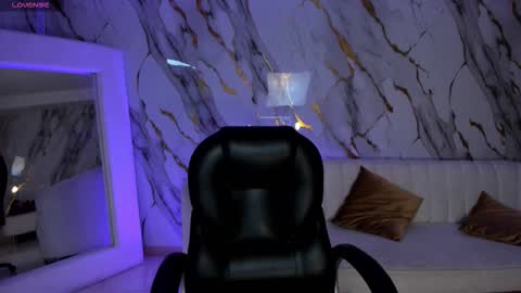 Ambar  online show from 30, 11, 2025