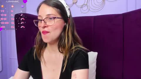 Snapshot of ambeerrwood_ chatting on 12, 3, 2025 . Amber Wood . online show from 12, 3, 2025