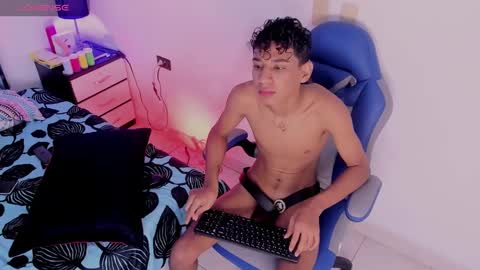 Snapshot of amber_18x chatting on 18, 1, 2025 Cody amber online show from 18, 1, 2025