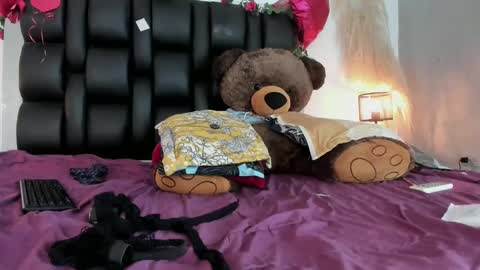 Snapshot of amber_18x chatting on 17, 2, 2025 Cody amber online show from 17, 2, 2025