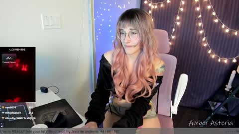 Snapshot of amber_asteria chatting on 9, 1, 2025 Amber Asteria online show from 9, 1, 2025