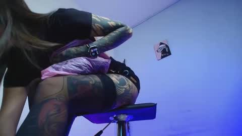 amber_blair online show from 19, 11, 2025