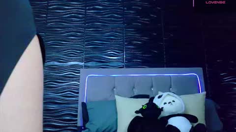 amber_bull online show from 20, 9, 2025