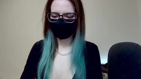 Snapshot of amber_candyfloss chatting on 2, 3, 2025 Amber non-nude model online show from 2, 3, 2025