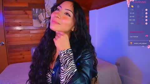 amber_curly online show from 14, 10, 2025