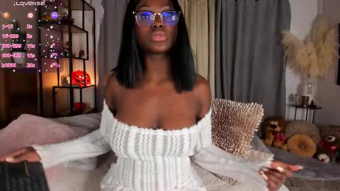 Amber online show from 2, 11, 2025