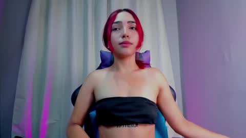 Amber Baker  online show from 6, 3, 2025