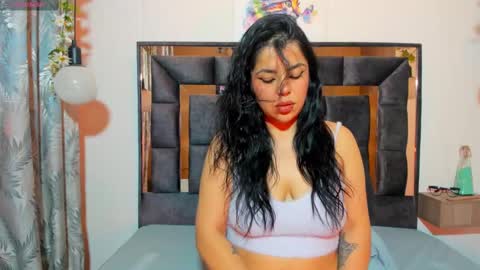 Snapshot of amberbeckeer chatting on 20, 9, 2025 Amber online show from 20, 9, 2025