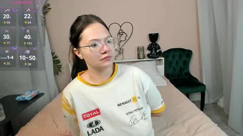 Taya online show from 28, 9, 2025