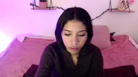 Snapshot of amberjeong chatting on 24, 12, 2024 Amber Jeong online show from 24, 12, 2024