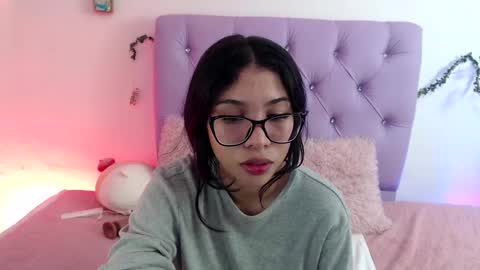 Snapshot of amberjeong chatting on 25, 1, 2025 Amber Jeong online show from 25, 1, 2025