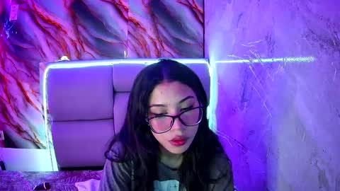 Snapshot of amberjeong chatting on 2, 2, 2025 Amber Jeong online show from 2, 2, 2025