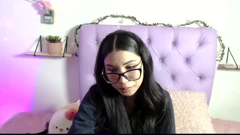 Snapshot of amberjeong chatting on 3, 2, 2025 Amber Jeong online show from 3, 2, 2025