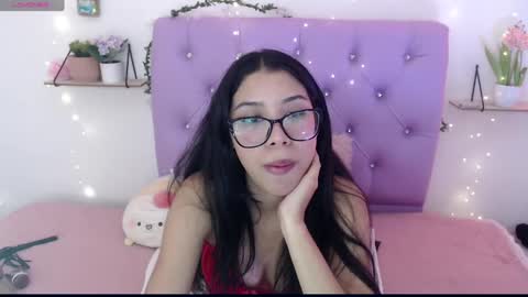 Snapshot of amberjeong chatting on 17, 2, 2025 Amber Jeong online show from 17, 2, 2025