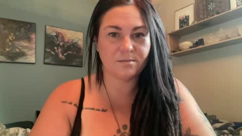 ambermoss7 online show from 3, 7, 2026