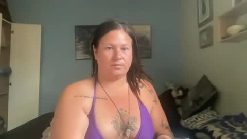 ambermoss7 online show from 10, 7, 2026