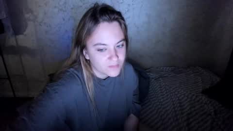 Snapshot of ambrosia__ chatting on 13, 9, 2025 ambrosia__ online show from 13, 9, 2025