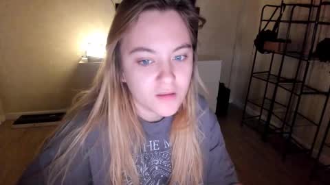 Snapshot of ambrosia__ chatting on 29, 9, 2025 ambrosia__ online show from 29, 9, 2025